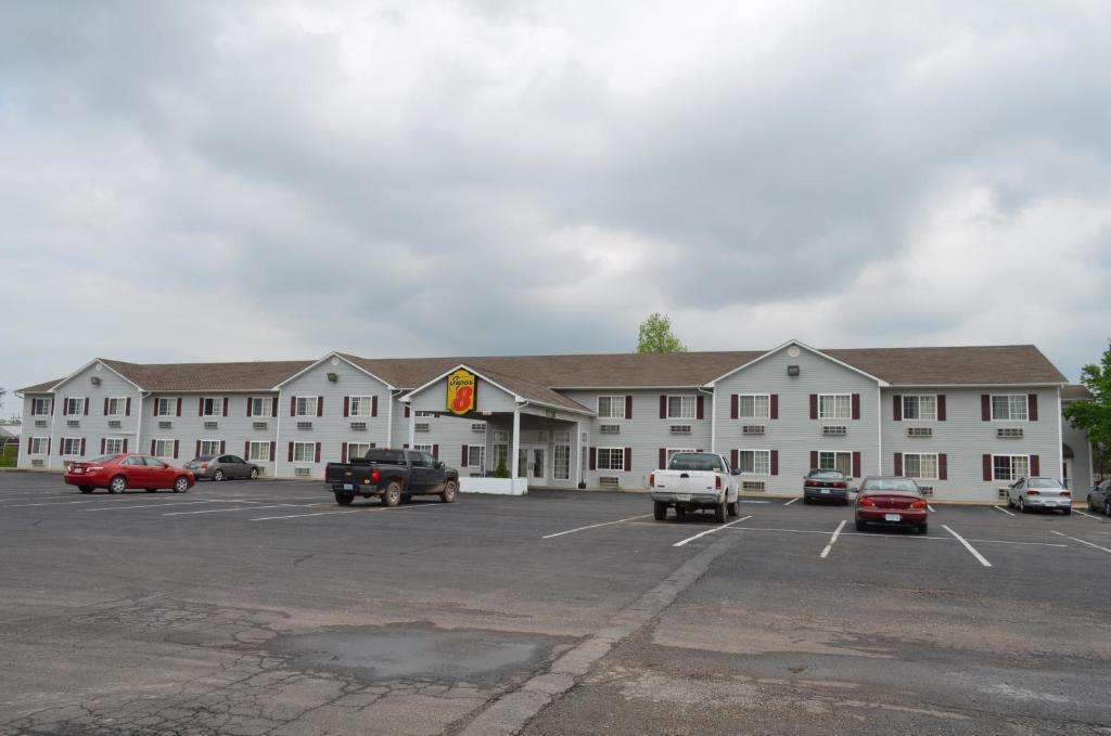 Super 8 By Wyndham Neosho Motel Exterior photo